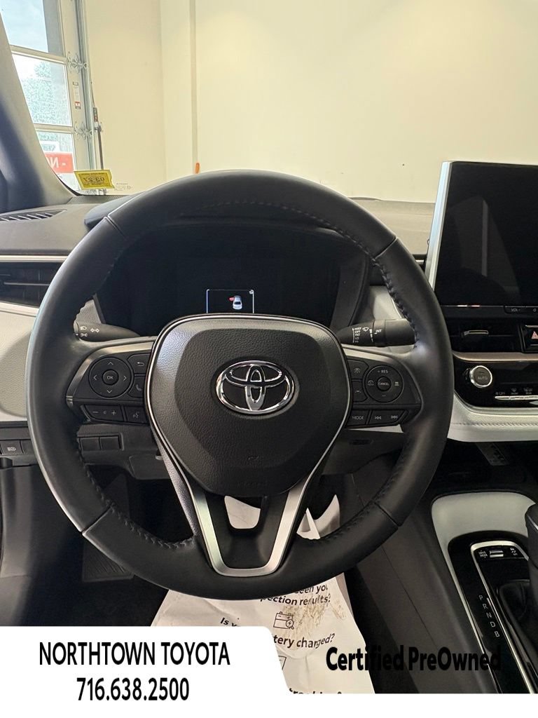 Used 2025 Toyota Corolla SE w/ SE Premium Package FWD image 20
