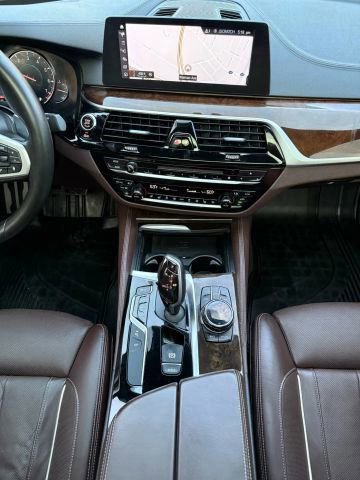 Used 2018 BMW 540i xDrive image 20