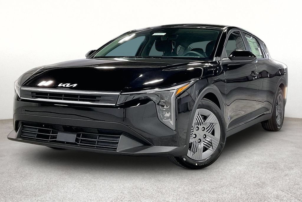 New 2026 Kia K4 FWD image 2