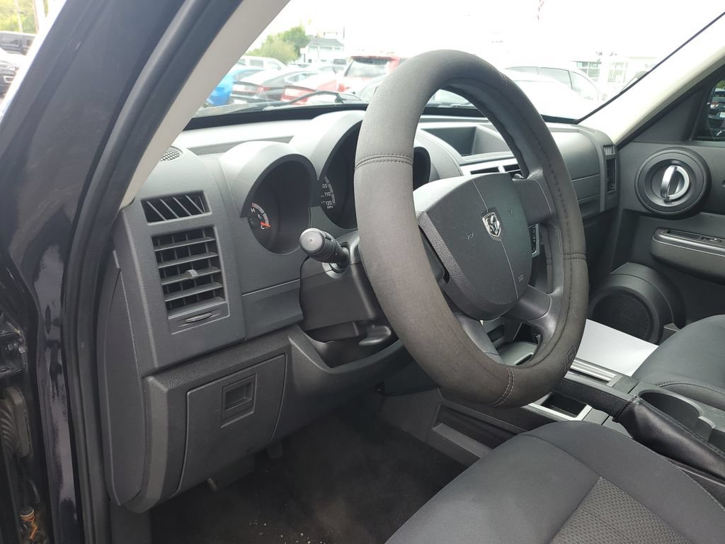 Used 2011 Dodge Nitro Heat AWD/4WD image 20
