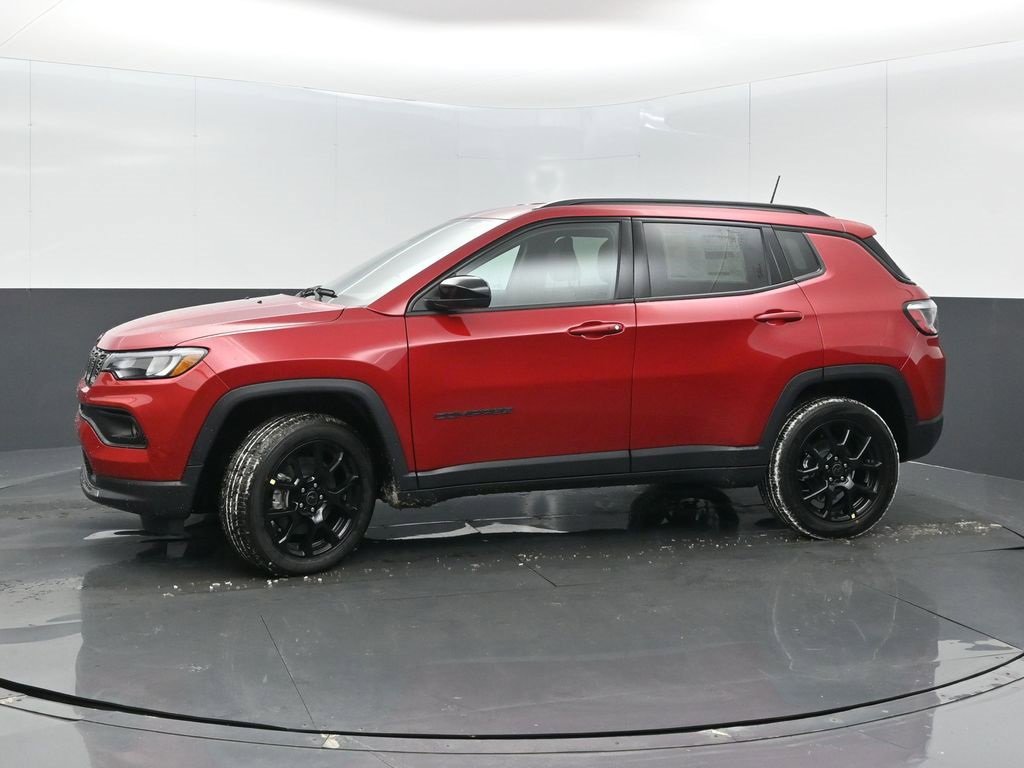 New 2026 Jeep Compass Latitude image 4