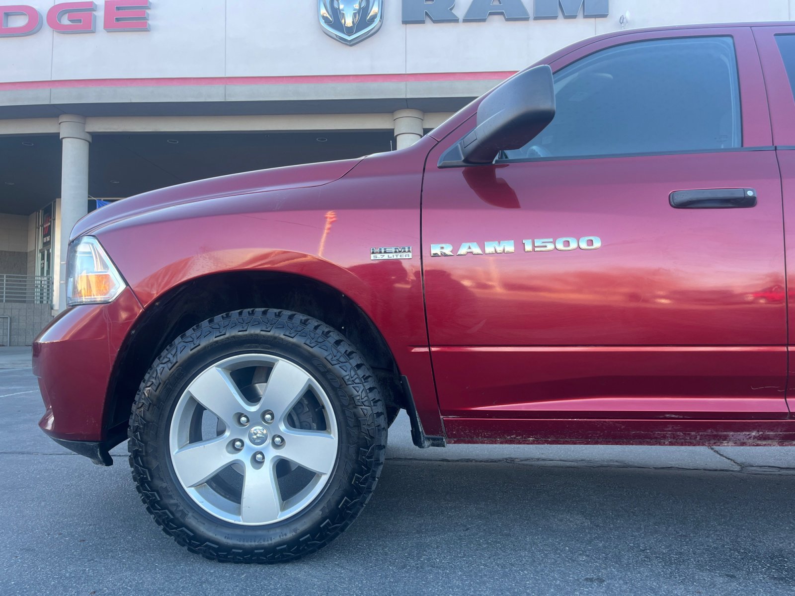 Used 2012 RAM 1500 Express image 9