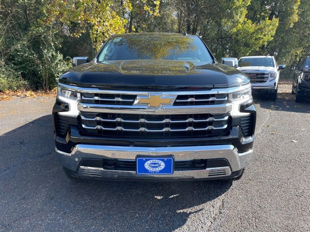 Used 2022 Chevrolet Silverado 1500 LTZ w/ Technology Package image 8