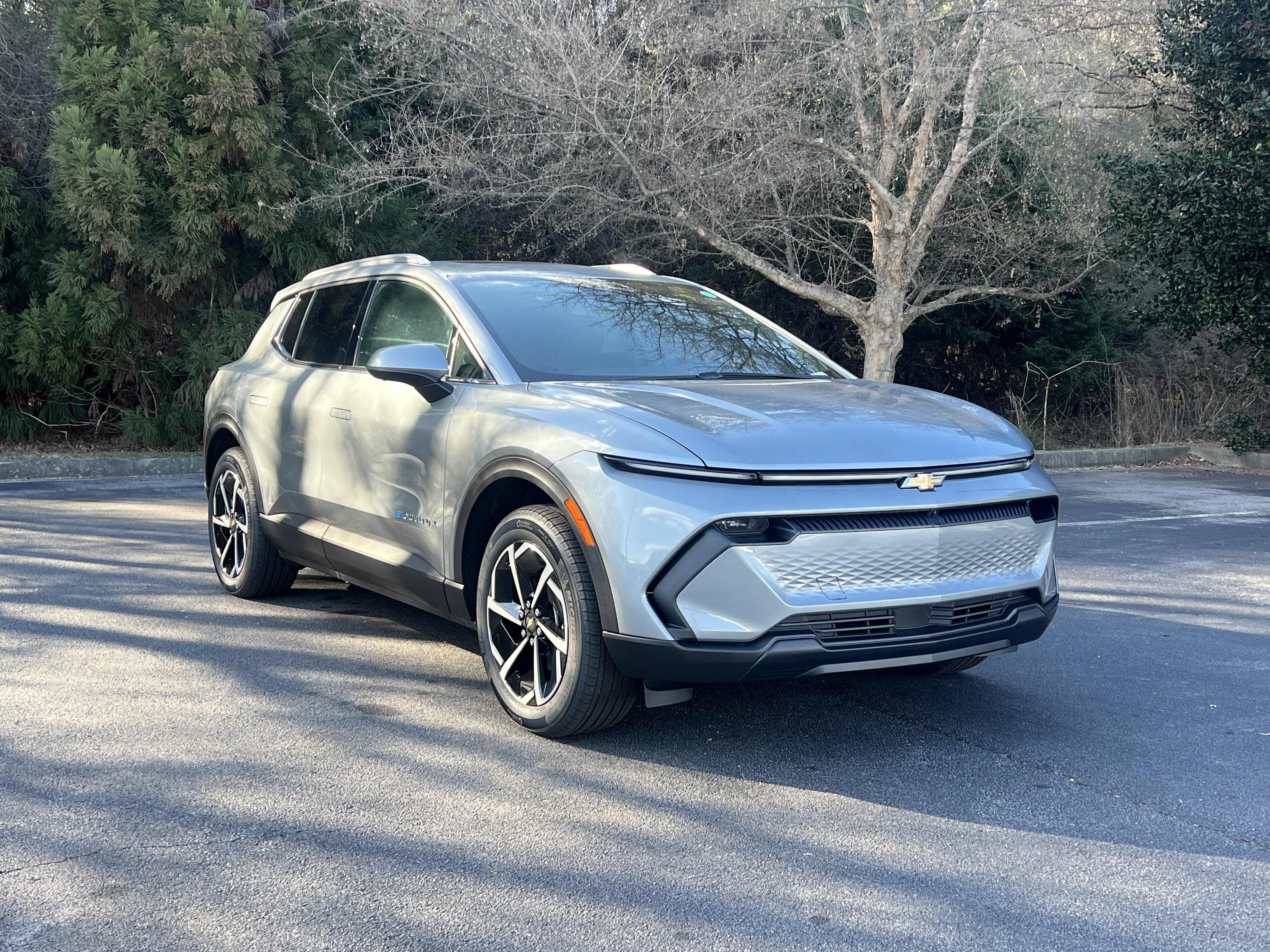 New 2026 Chevrolet Equinox EV LT AWD/4WD video 2