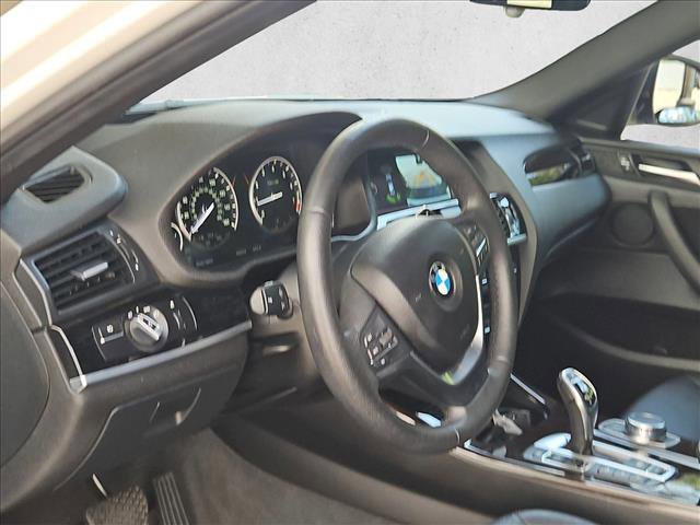 Used 2018 BMW X4 xDrive28i AWD/4WD image 7