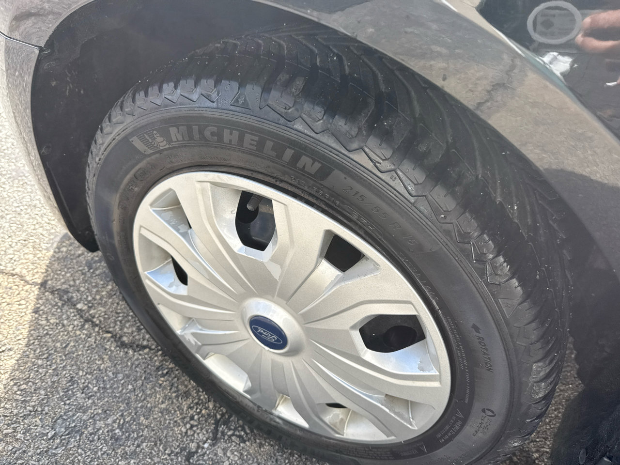 Used 2019 Ford Transit Connect XLT w/ Driver-Assist Package image 26