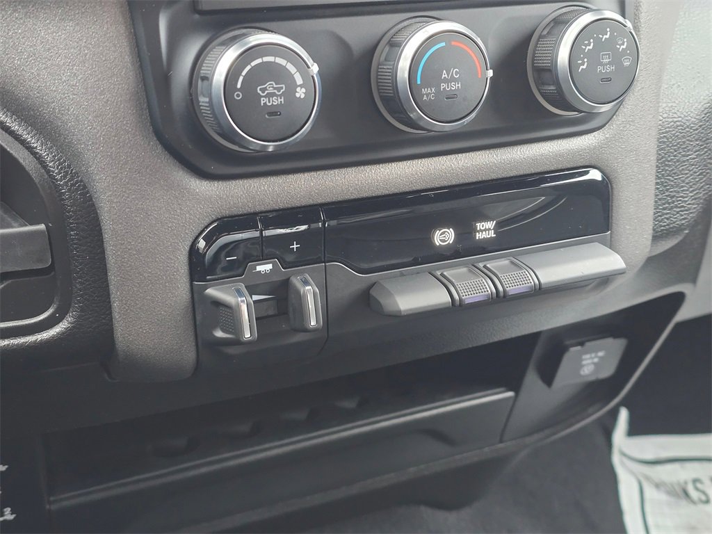 Used 2022 RAM 2500 Tradesman image 21