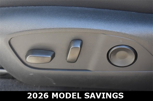 New 2025 Chevrolet Traverse LT w/ Enhanced Driving Package image 24