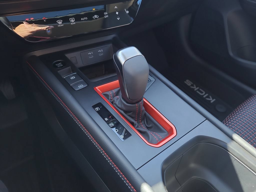 New 2026 Nissan Kicks SR w/ SR Premium Package FWD image 20