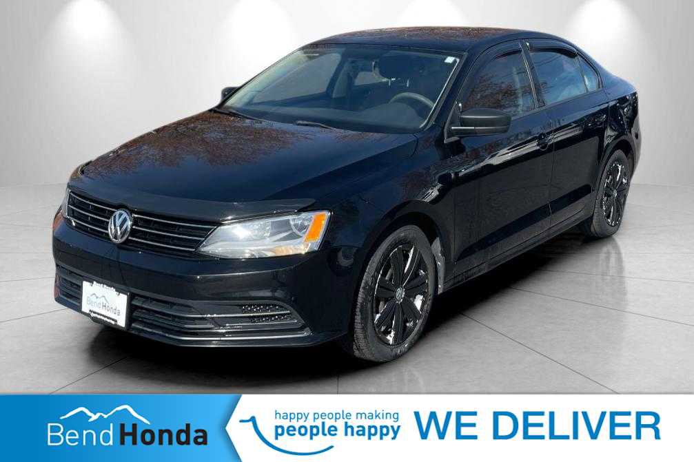 Used 2015 Volkswagen Jetta TDI S FWD image 1