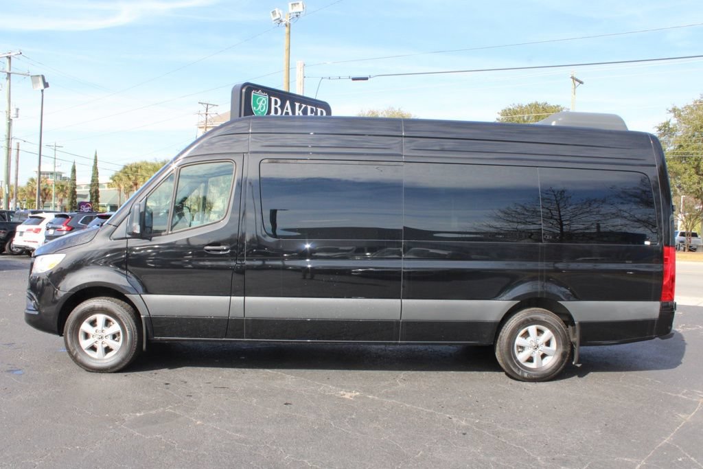 Used 2024 Mercedes-Benz Sprinter 2500 image 10