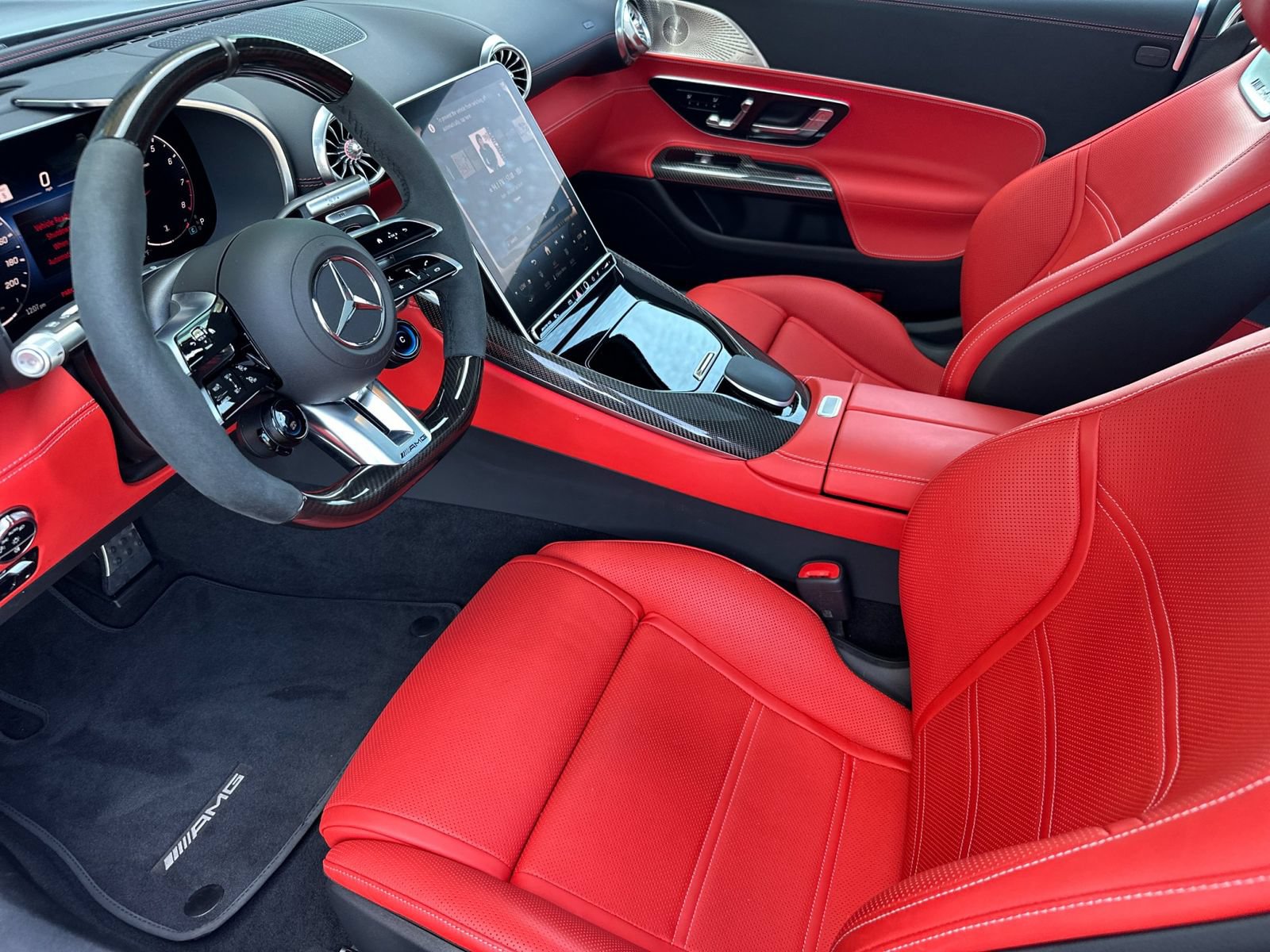 Used 2025 Mercedes-Benz AMG GT 55 image 11
