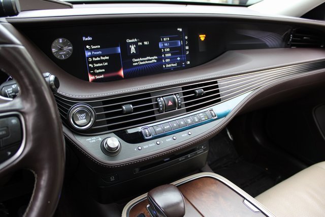Used 2018 Lexus LS 500 image 19