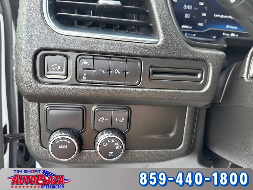 Used 2023 Chevrolet Suburban LT RWD image 25