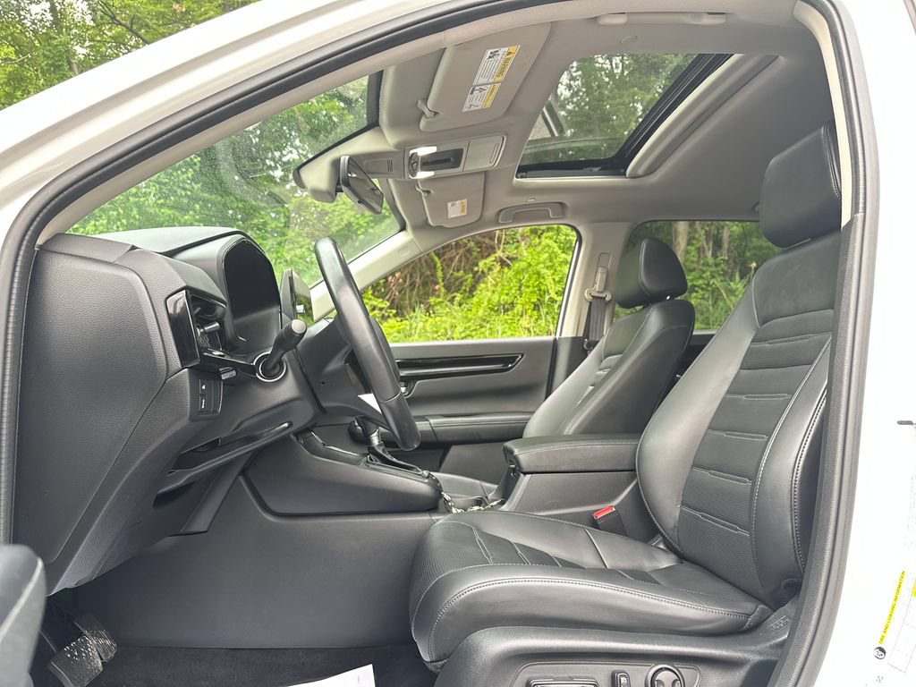 Used 2024 Honda CR-V EX-L image 8