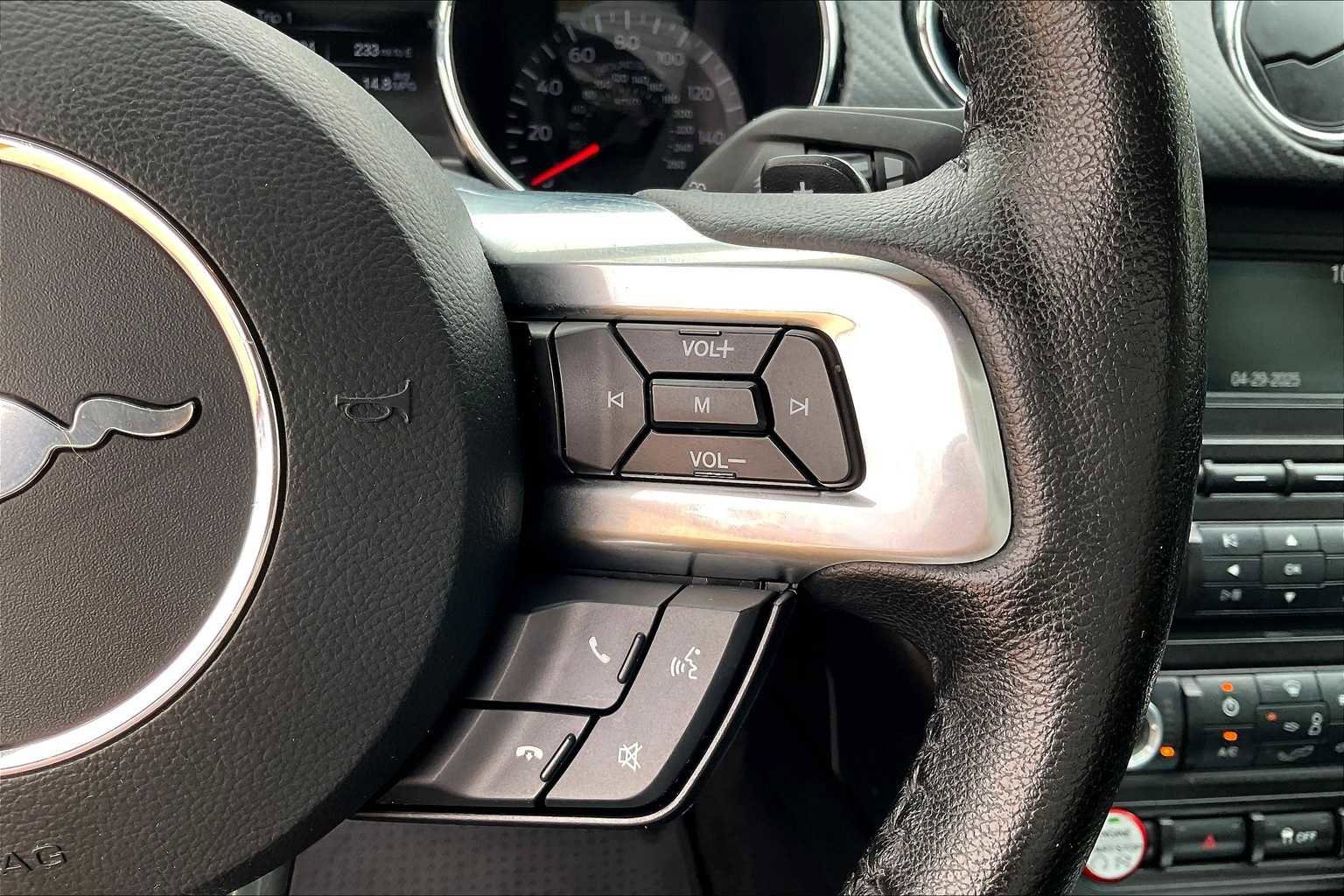 Used 2015 Ford Mustang V6 w/ Equipment Group 051A image 22