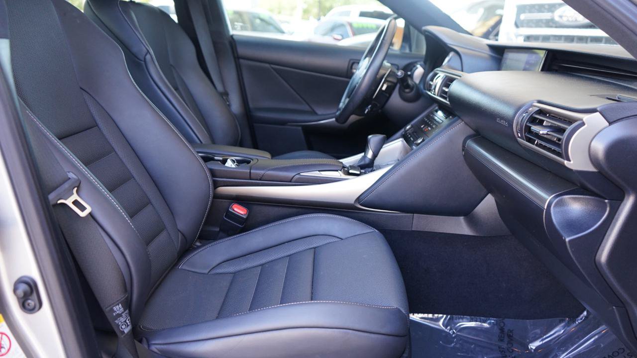 Used 2018 Lexus IS 300 F Sport RWD image 24