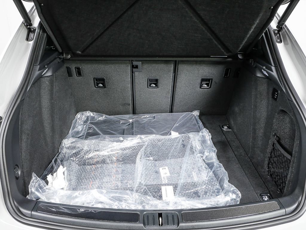 New 2026 Porsche Macan GTS image 34