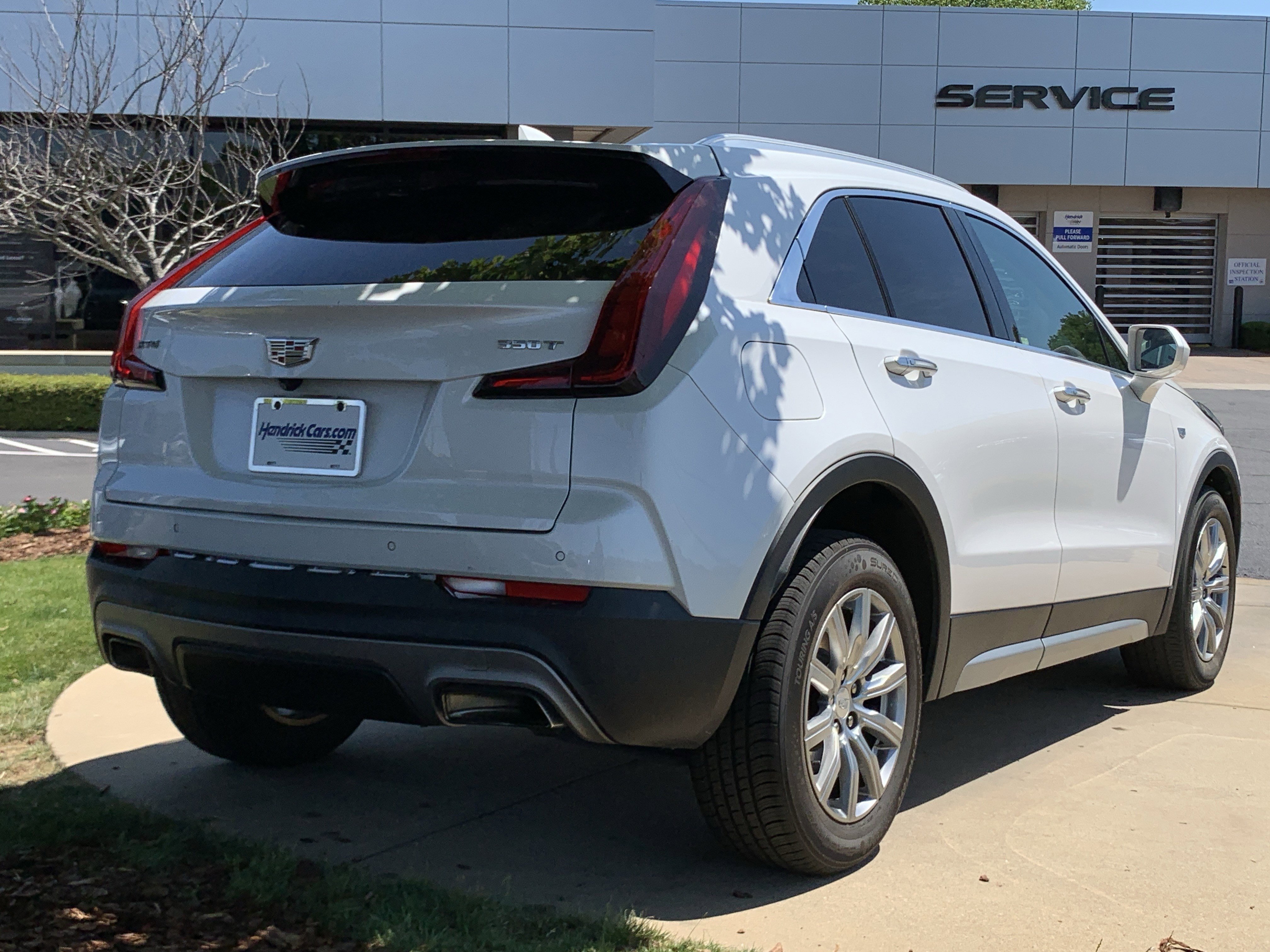 Used 2020 Cadillac XT4 Premium Luxury w/ Driver Awareness Package FWD image 10