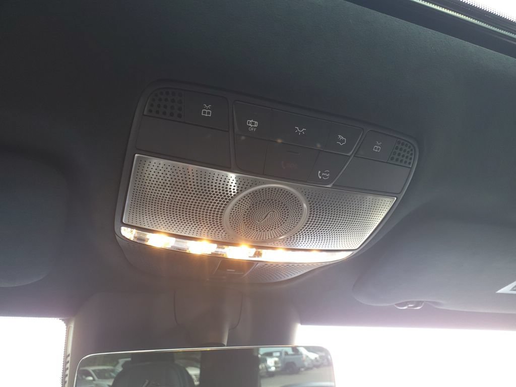 Used 2025 Mercedes-Benz G 580 w/ EQ Technology image 33