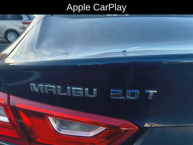 Used 2018 Chevrolet Malibu Premier w/ Premier Sun and Wheel Package image 8
