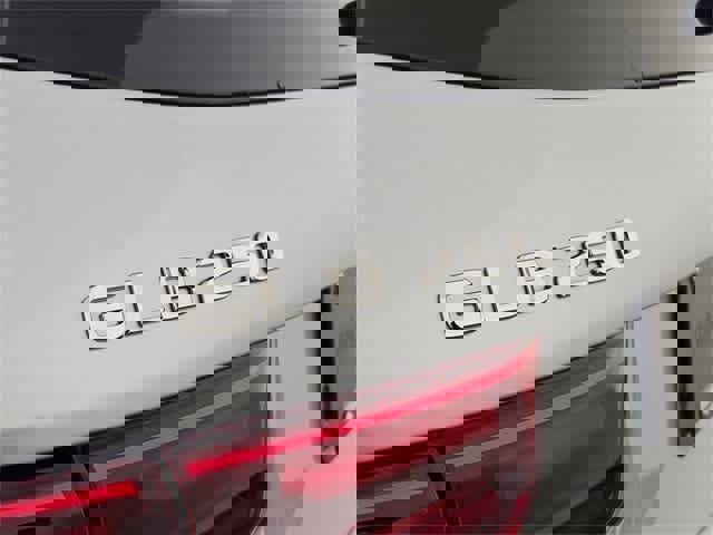 Certified 2025 Mercedes-Benz GLB 250 4MATIC image 12