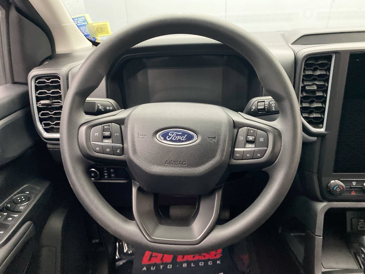 Used 2024 Ford Ranger XL AWD/4WD image 16