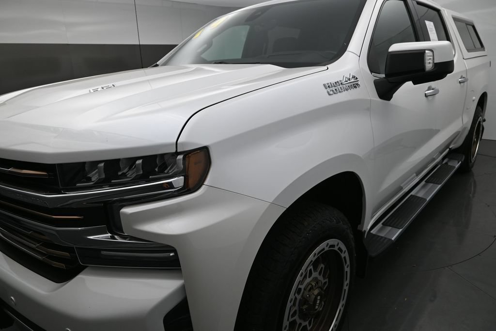Used 2019 Chevrolet Silverado 1500 High Country w/ Technology Package AWD/4WD image 41