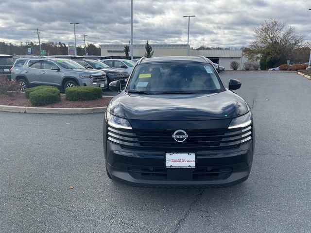 New 2026 Nissan Kicks SV w/ SV Premium Package image 2