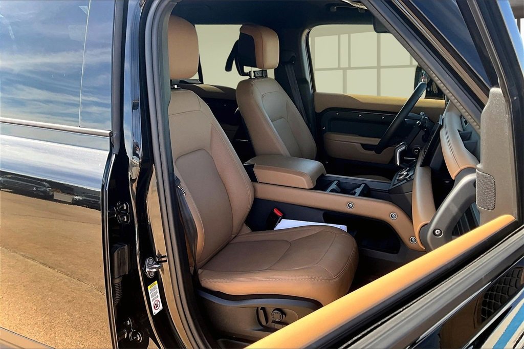 Certified 2025 Land Rover Defender 110 S image 7