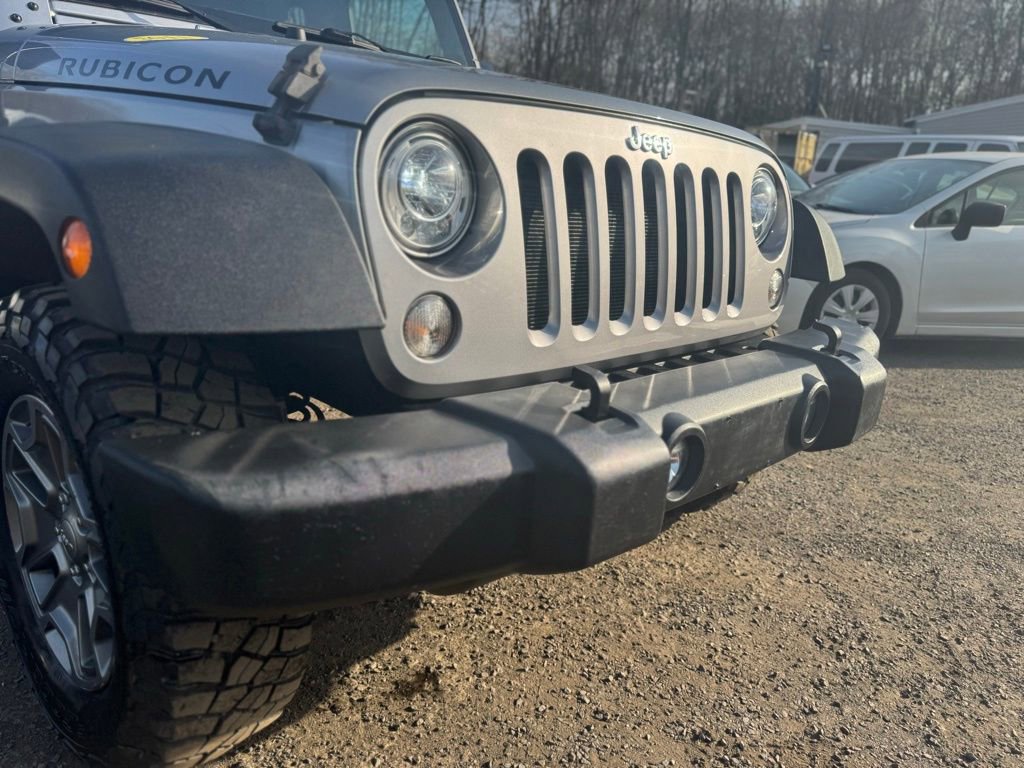 Used 2017 Jeep Wrangler Unlimited Rubicon w/ Connectivity Group image 15