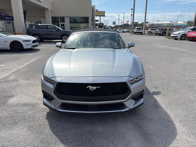 Used 2024 Ford Mustang Premium image 2