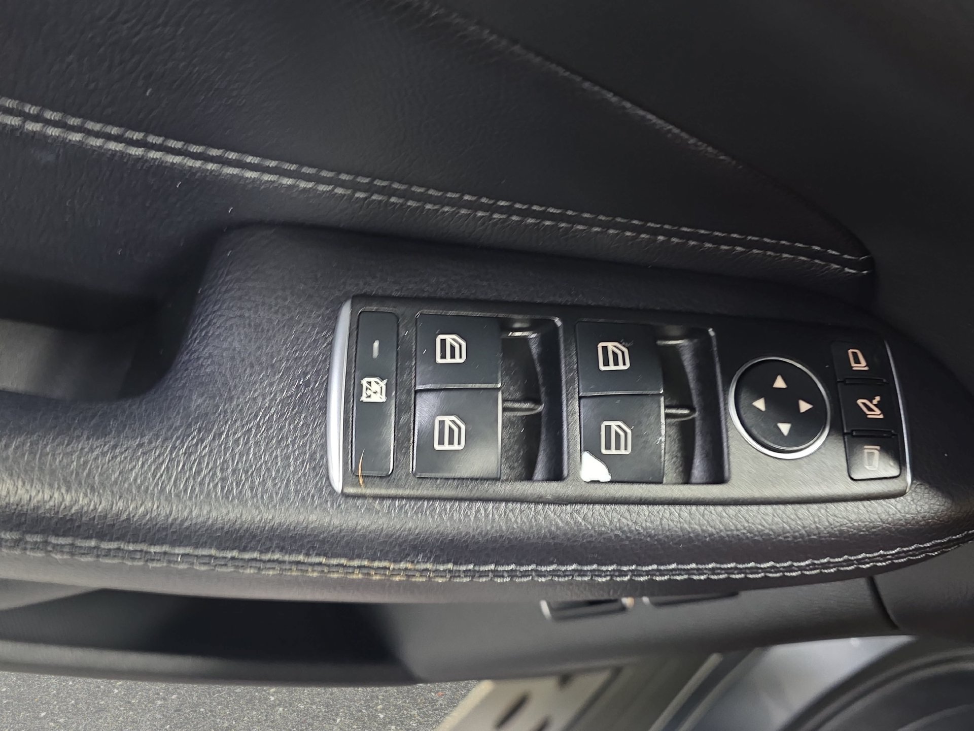 Certified 2019 Mercedes-Benz GLS 450 4MATIC image 27