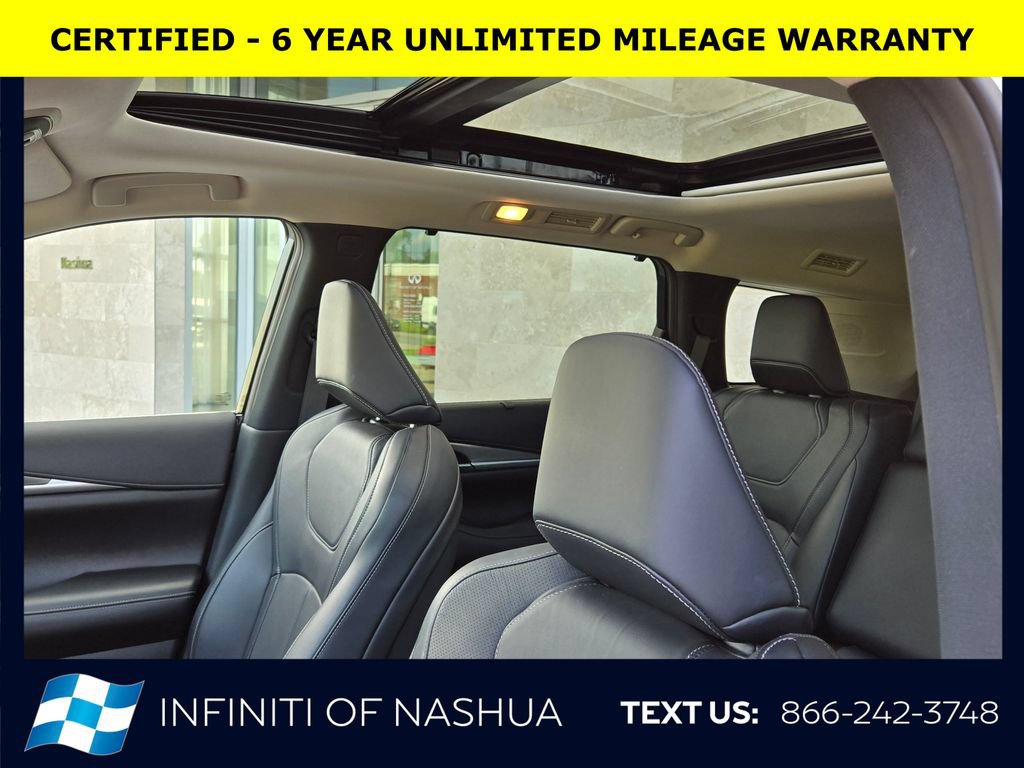 Certified 2023 INFINITI QX60 Luxe w/ Vision Package AWD/4WD image 7