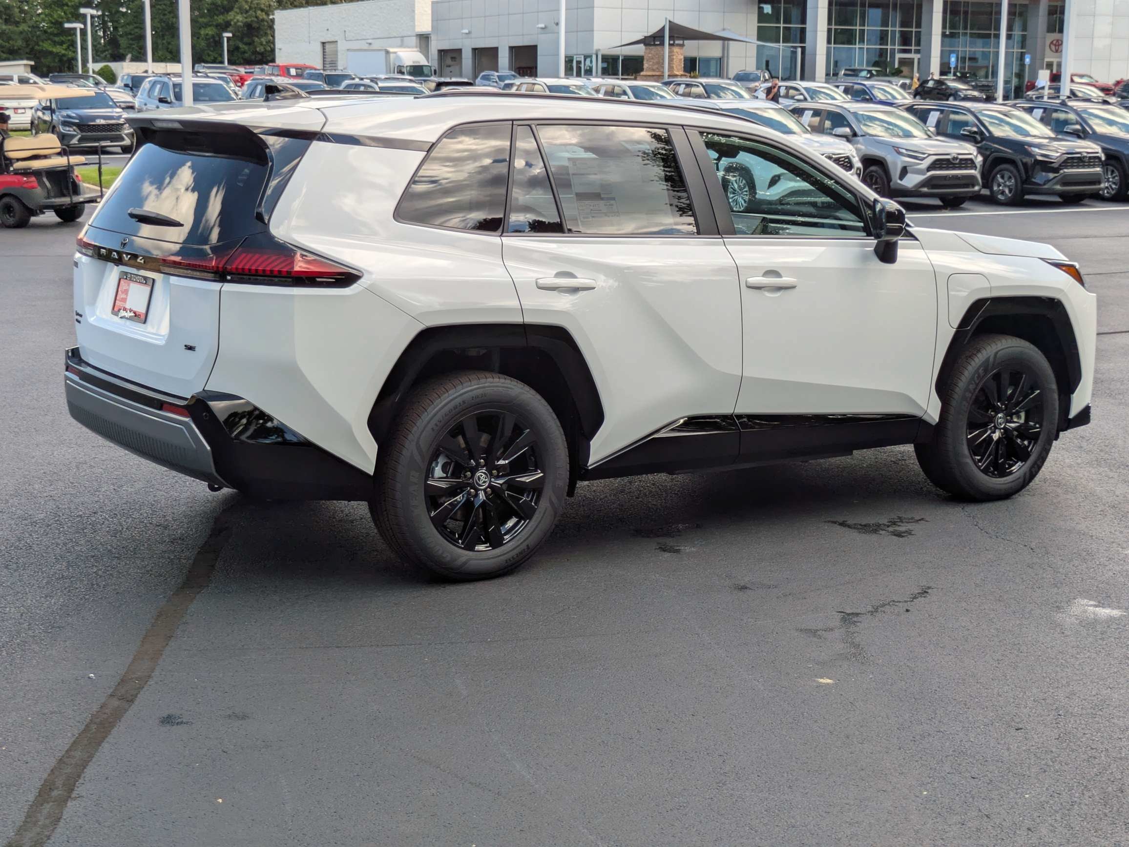 New 2026 Toyota RAV4 SE w/ Weather Package AWD/4WD image 4