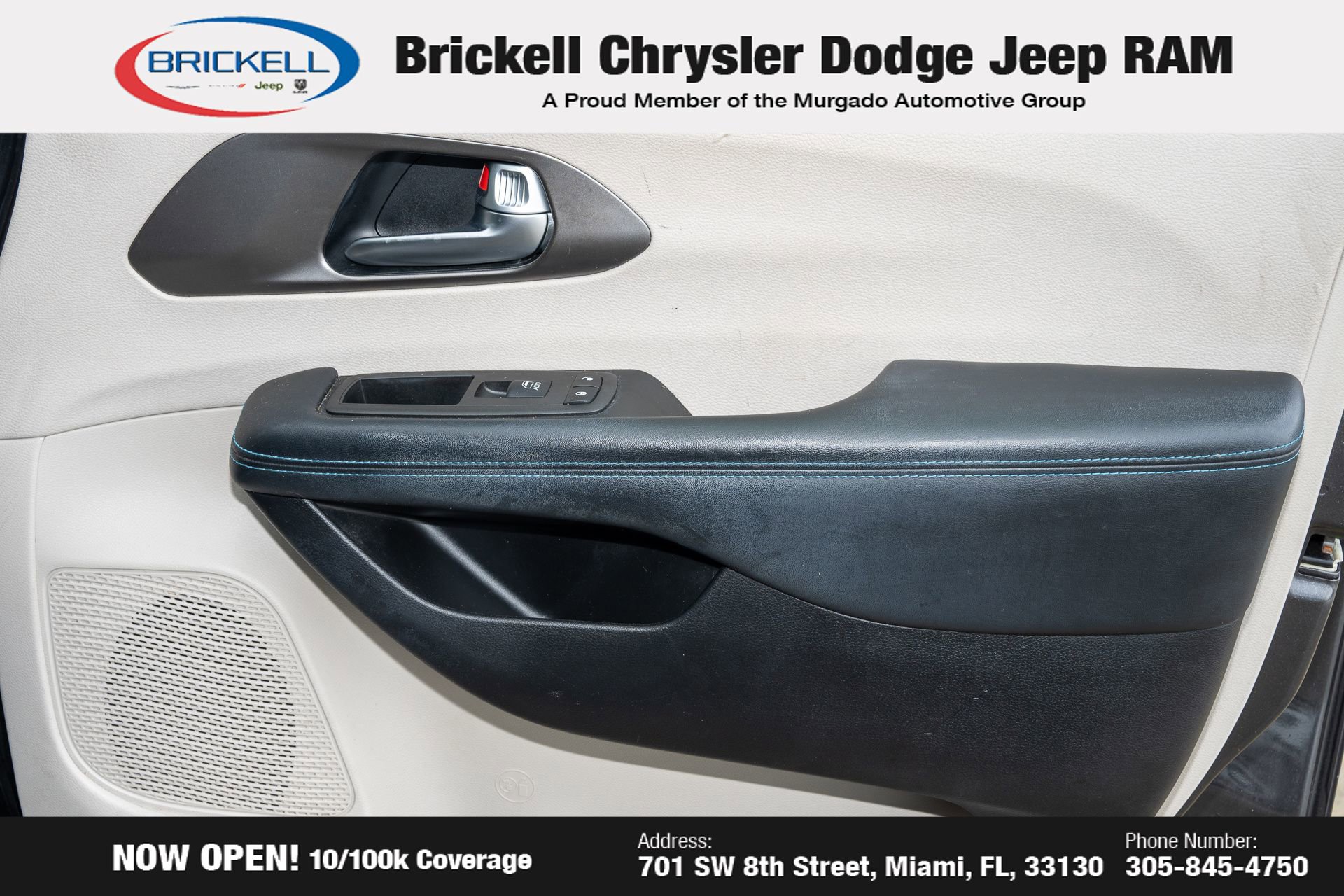 Used 2021 Chrysler Pacifica Touring image 13