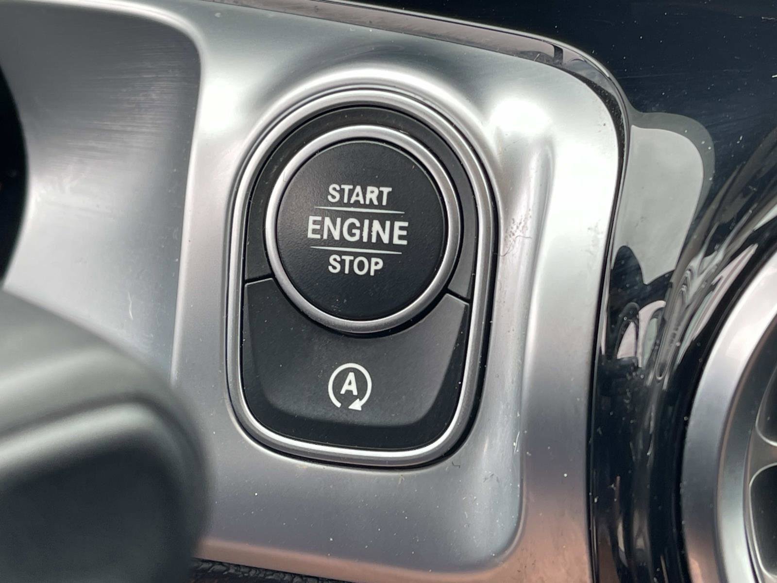 Certified 2022 Mercedes-Benz GLB 250 image 36