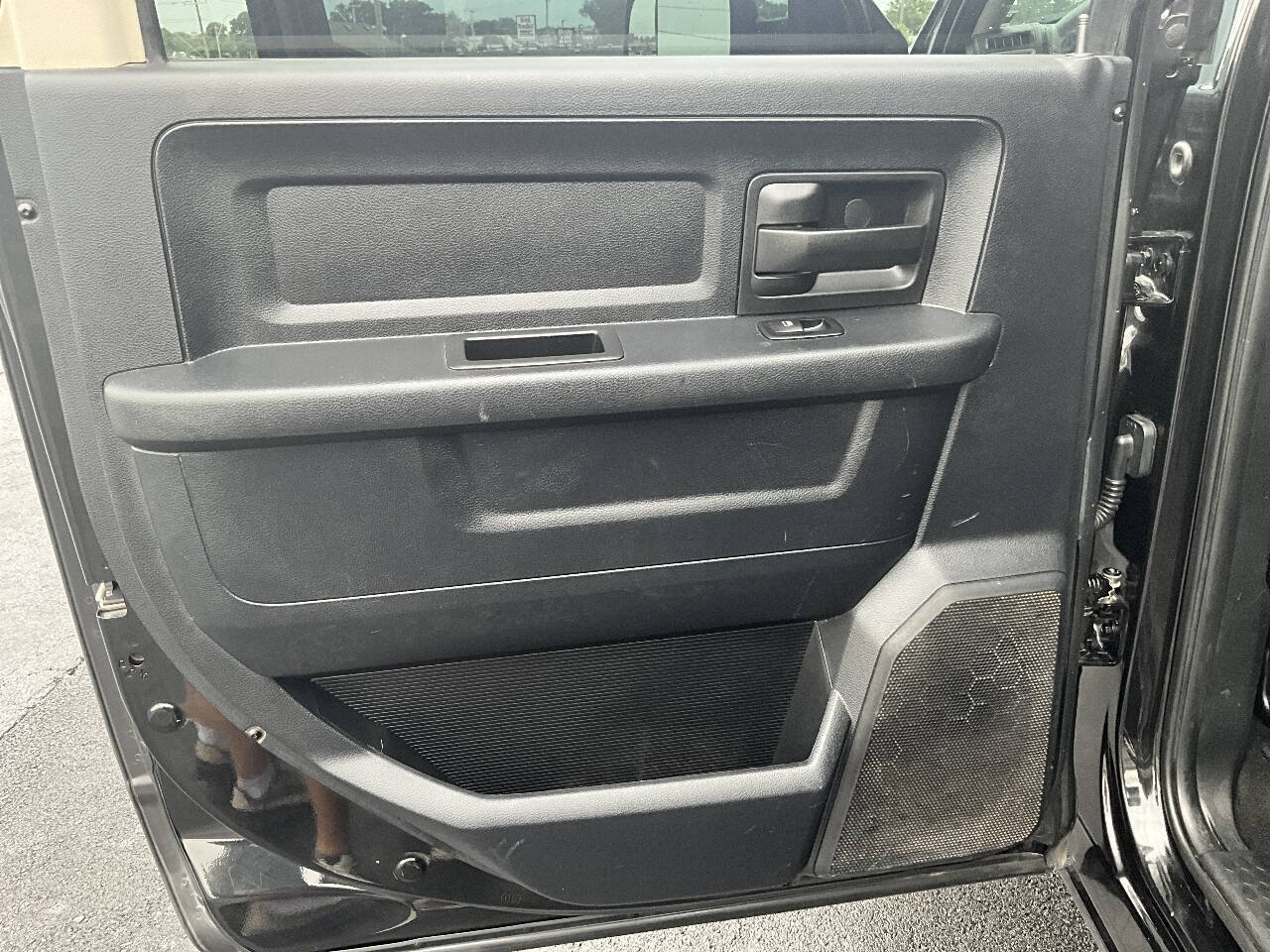 Used 2015 RAM 2500 Tradesman w/ Chrome Appearance Group AWD/4WD image 25