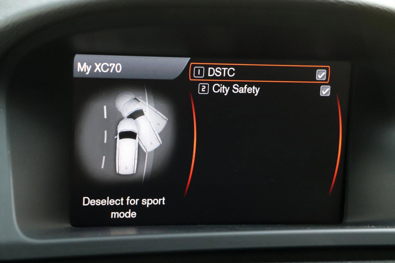 Used 2012 Volvo XC70 T6 image 15