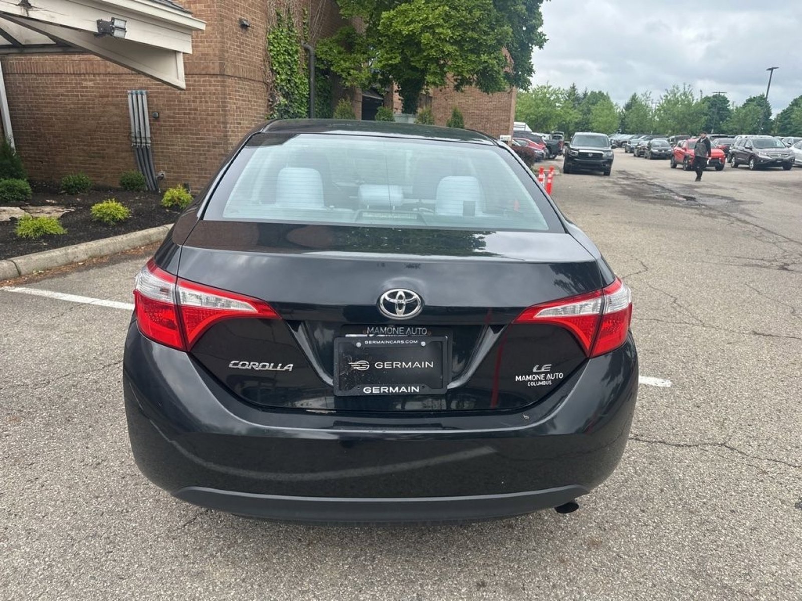 Used 2015 Toyota Corolla LE FWD image 6