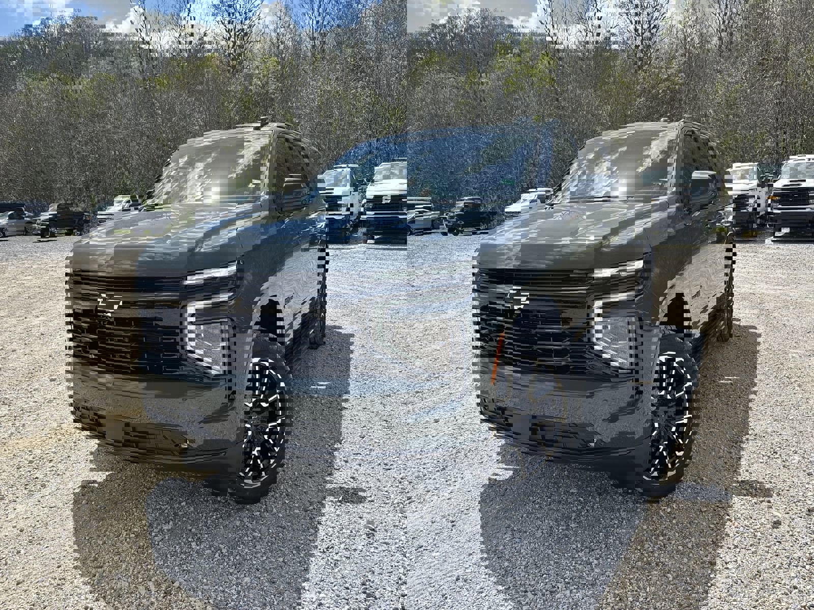 New 2026 Chevrolet Suburban RST image 13