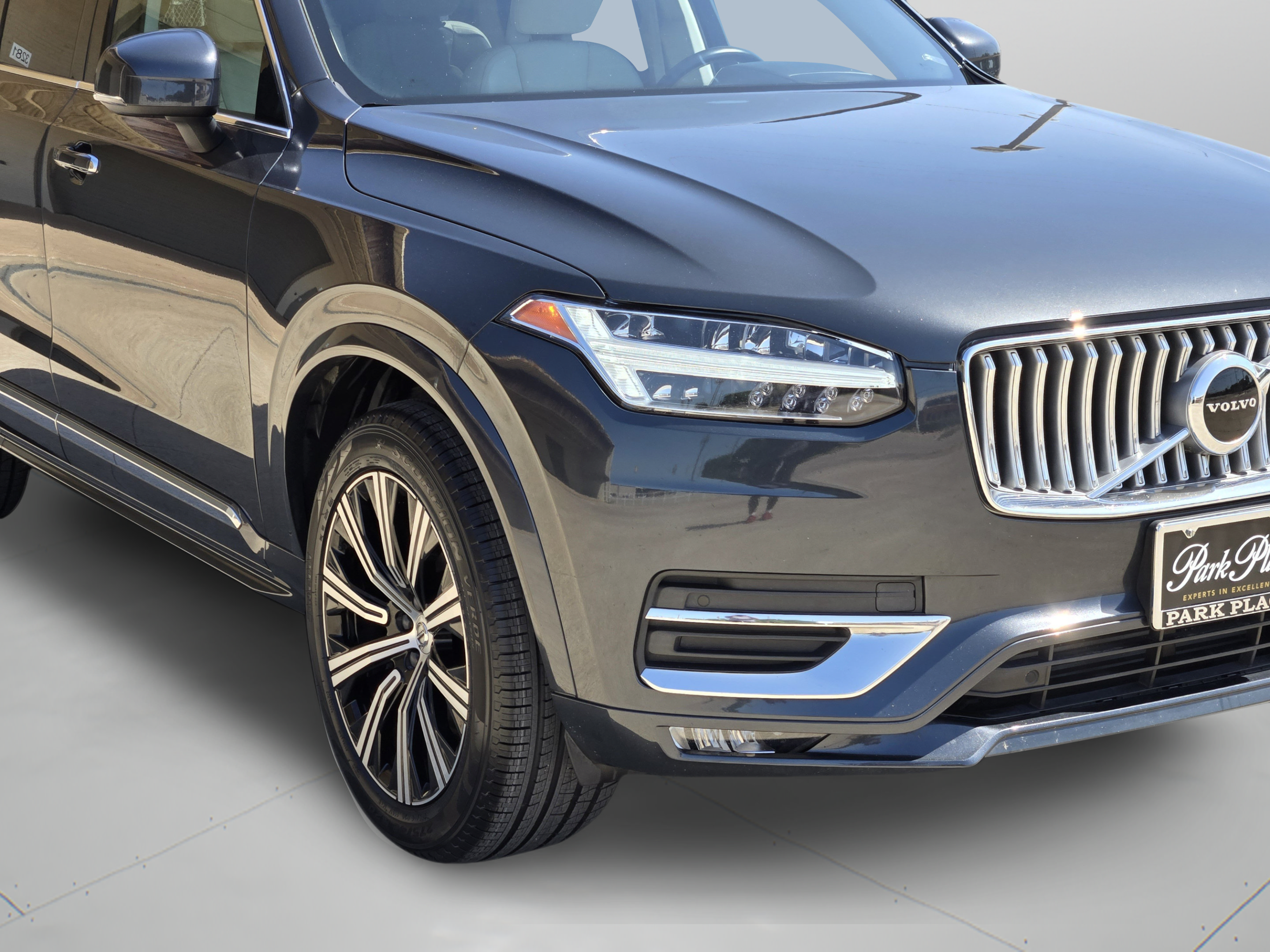 Certified 2022 Volvo XC90 T6 Inscription AWD/4WD image 34