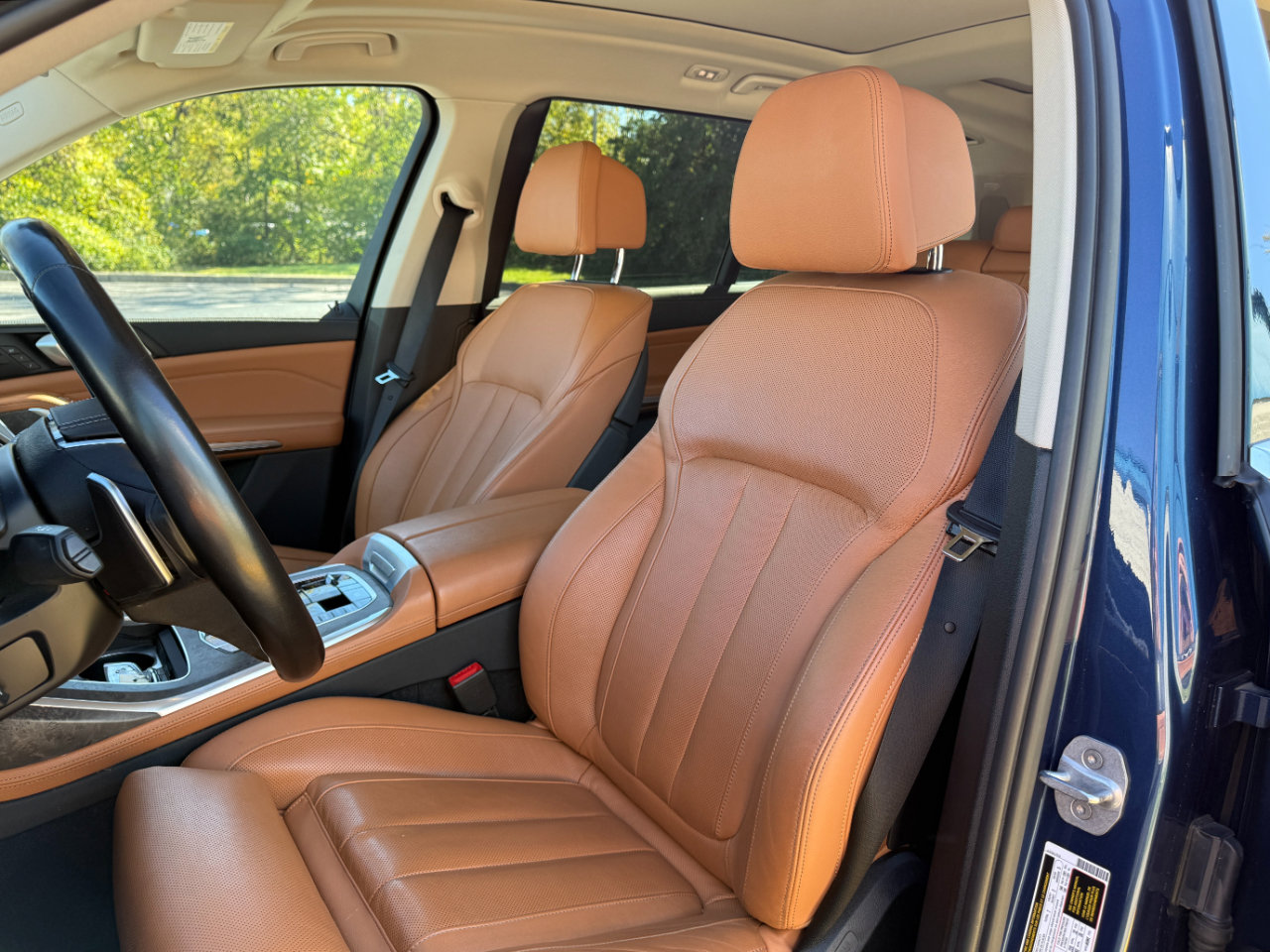 Used 2019 BMW X7 xDrive40i w/ Premium Package image 14