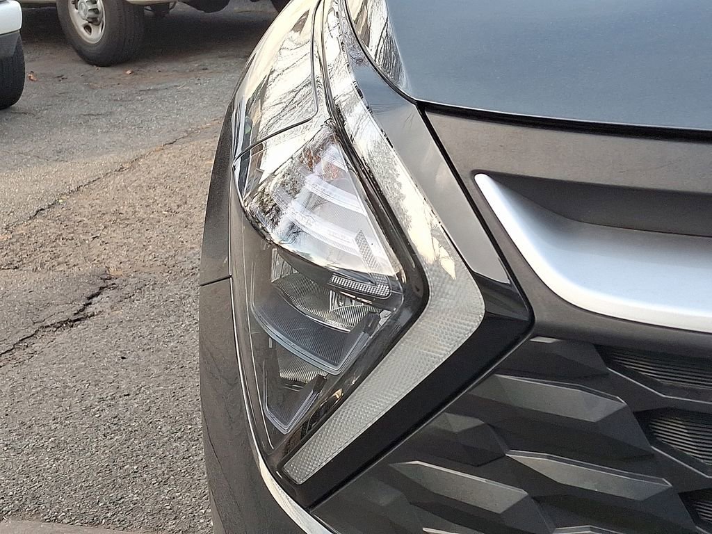 Used 2023 Kia Sportage LX image 35