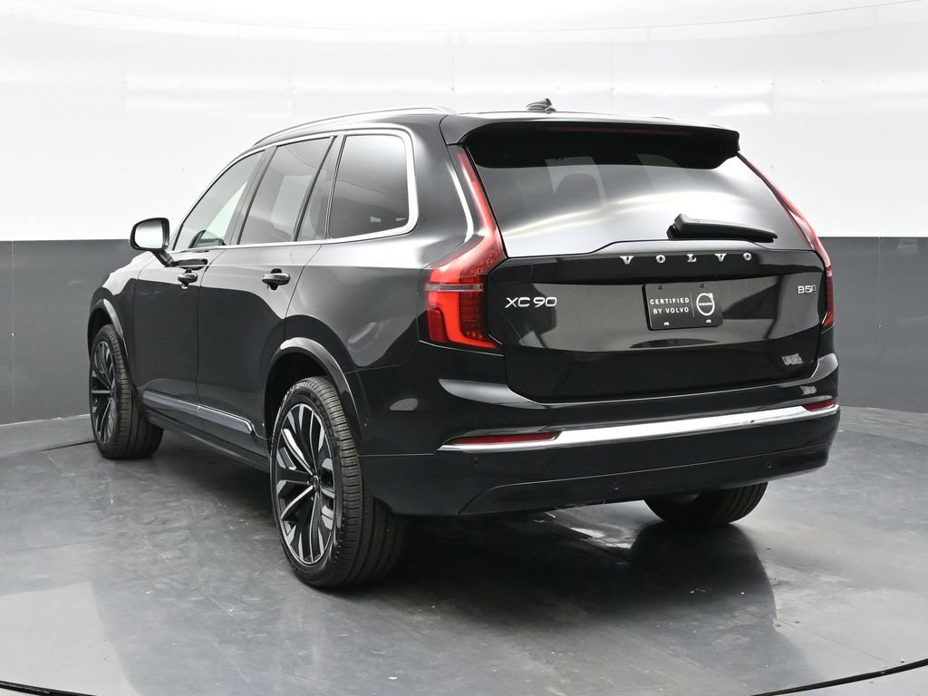 Used 2025 Volvo XC90 B5 Ultra AWD/4WD image 5