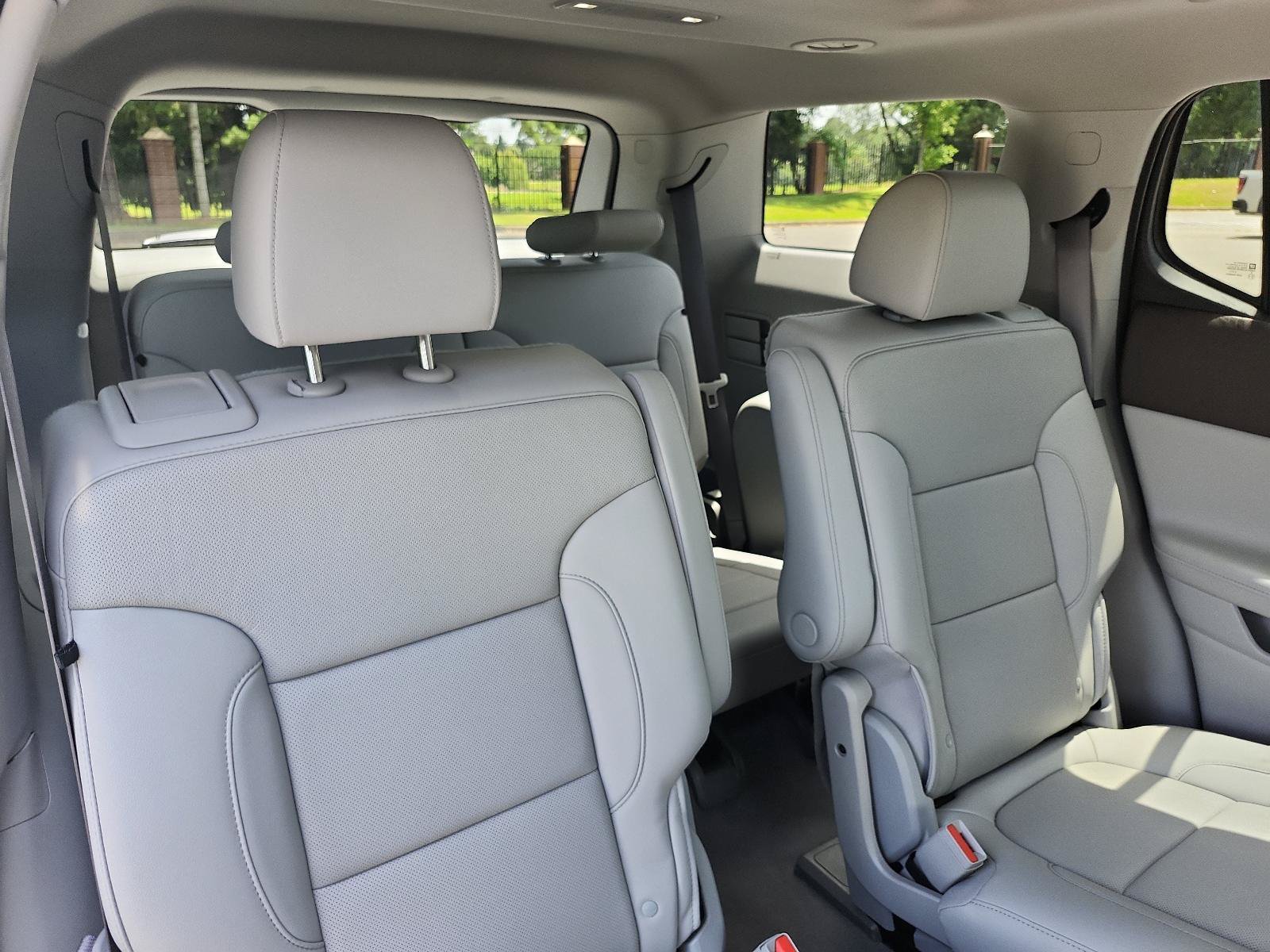 Used 2021 GMC Acadia SLT w/ Preferred Package FWD image 9