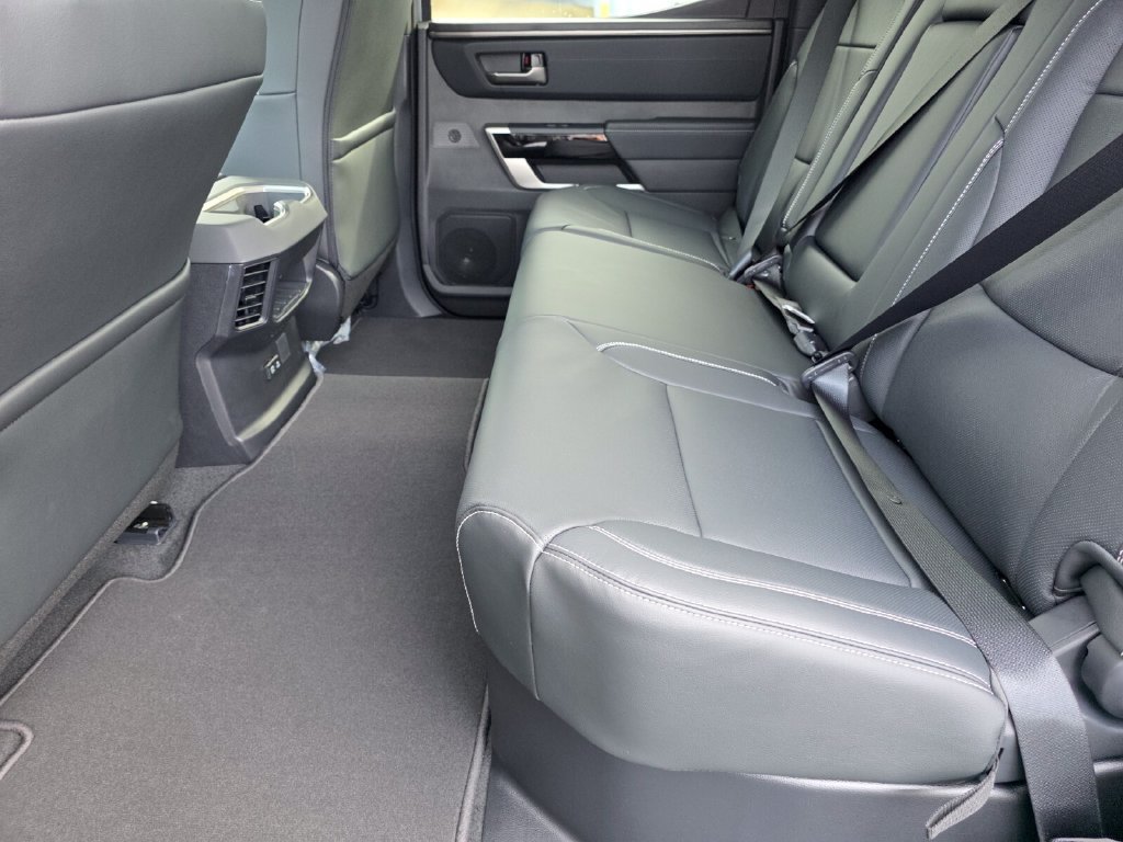 New 2026 Toyota Tundra Limited AWD/4WD image 21