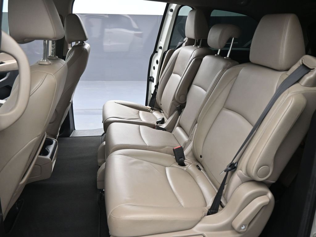 Used 2019 Honda Odyssey EX-L image 17