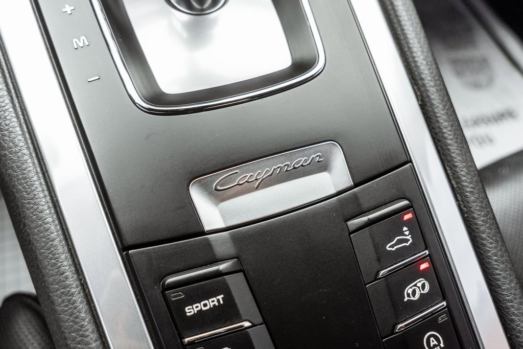 Used 2015 Porsche Cayman image 10