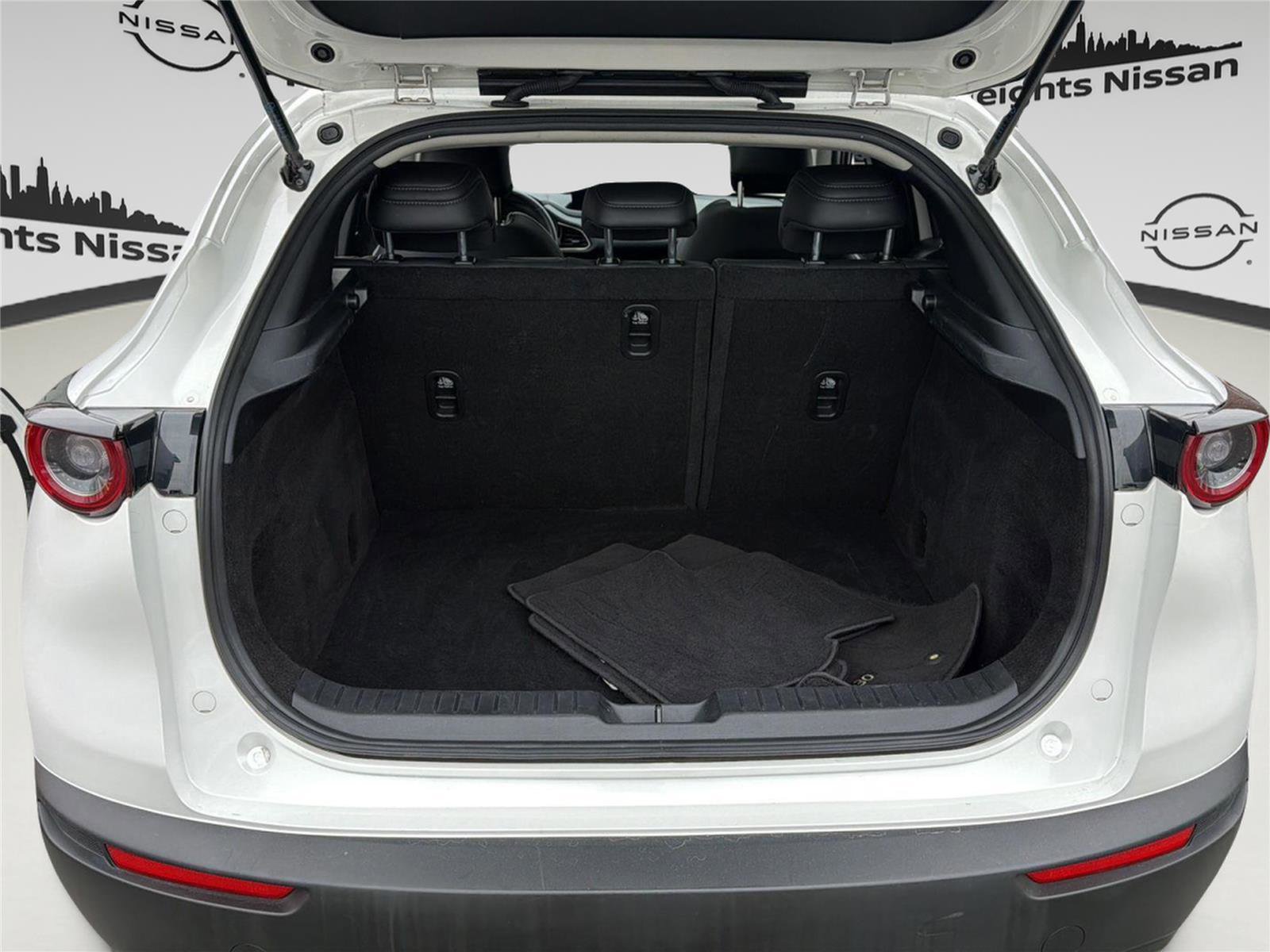 Used 2025 MAZDA CX-30 AWD 2.5 S w/ Preferred Package image 26